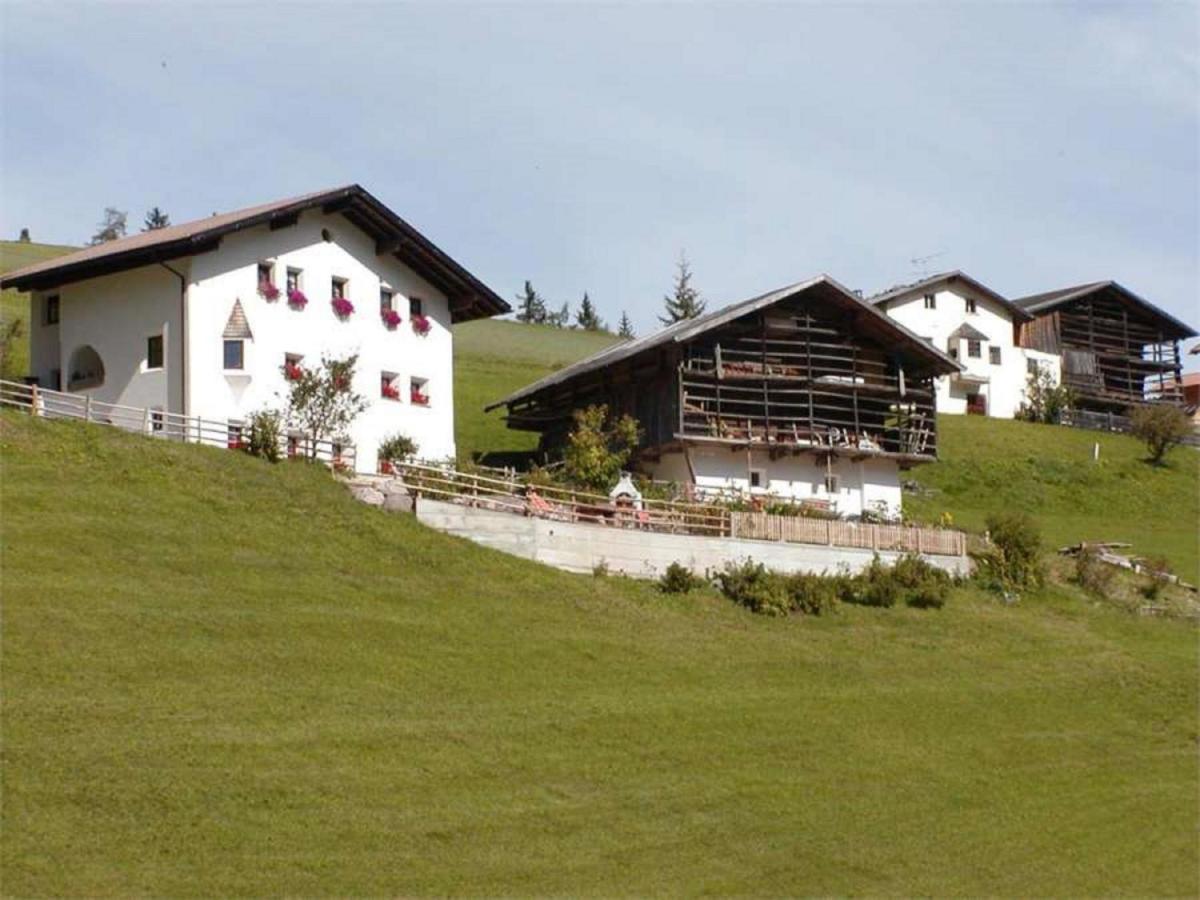 Agriturismo Apartments Tuene Ortisei Extérieur photo