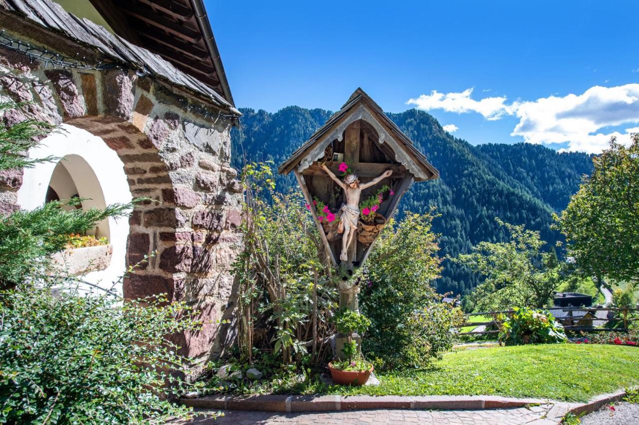 Agriturismo Apartments Tuene Ortisei Extérieur photo