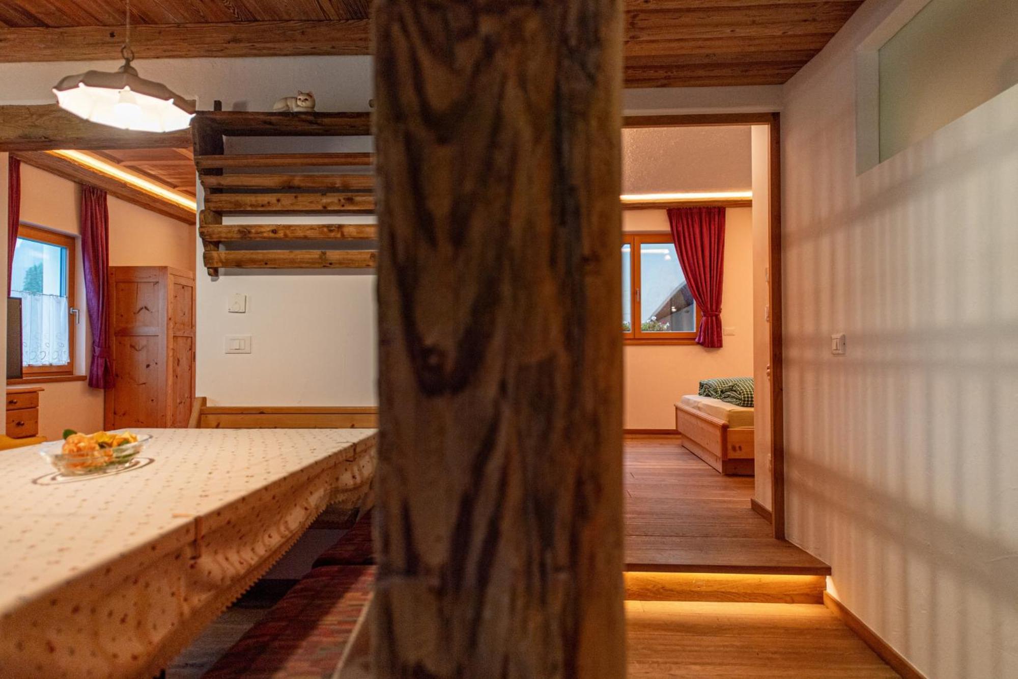 Agriturismo Apartments Tuene Ortisei Extérieur photo